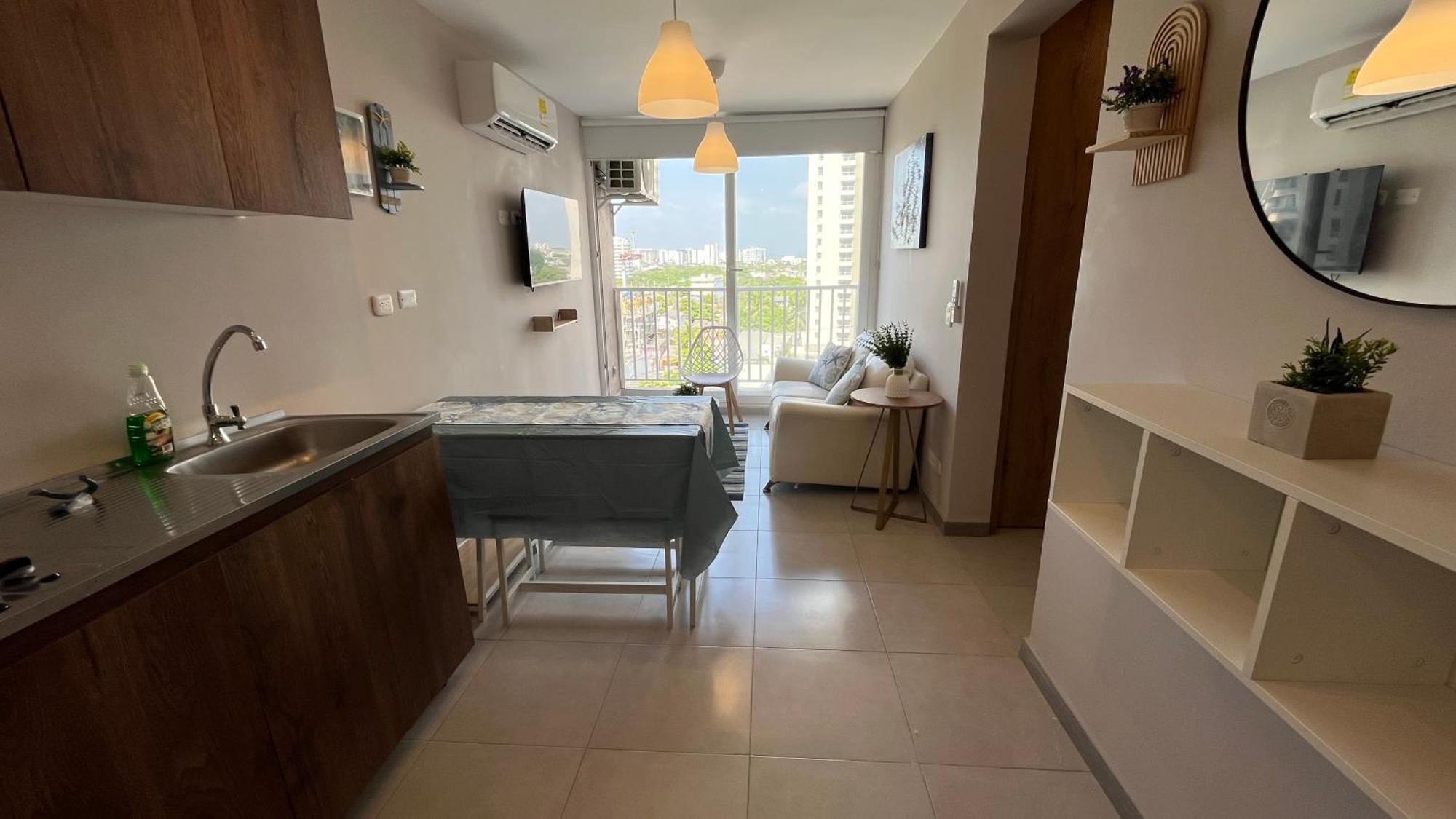 Apto Bien Ubicado Cerca Al Mar, Cerca Al Centro Y Al Aereopuerto Cartagena